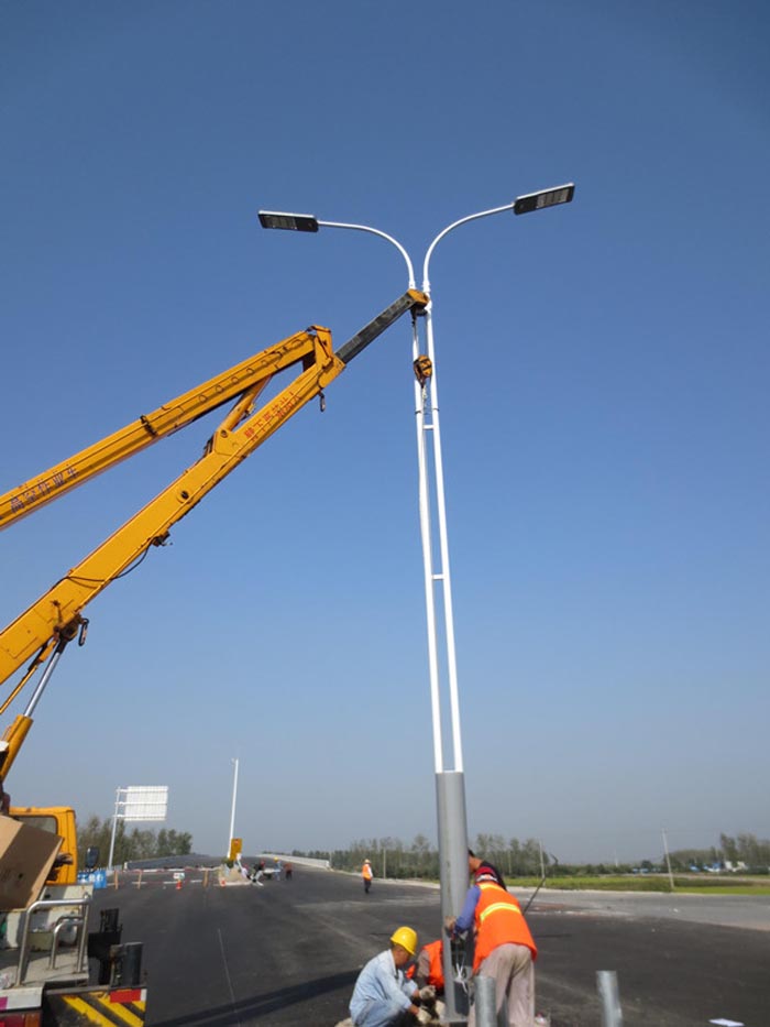 ���̰���