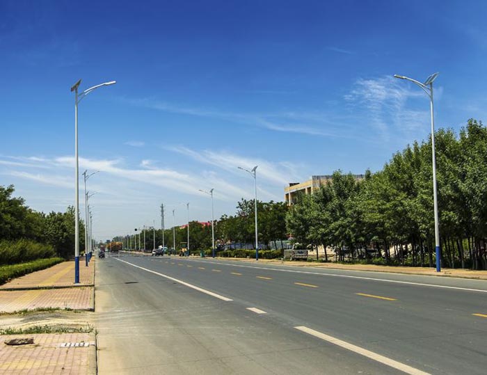 ���̰���